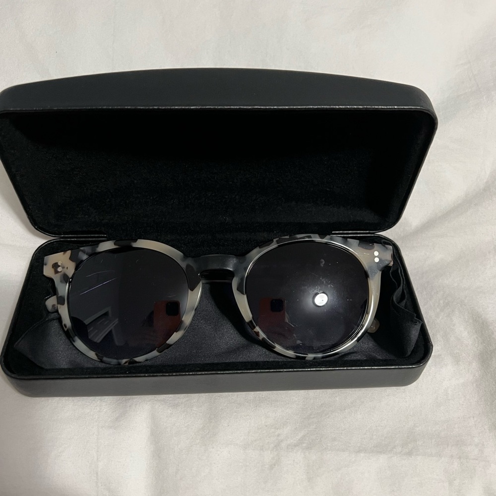 Bobbi brown sunglasses
